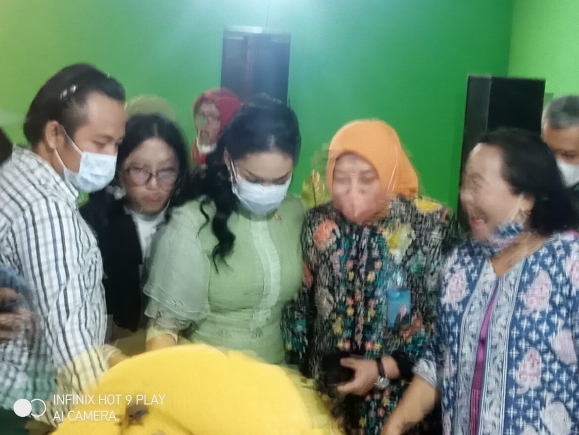 Kris Dayanti Terus Berjuang Melawan Stunting Bersama Masyarakat