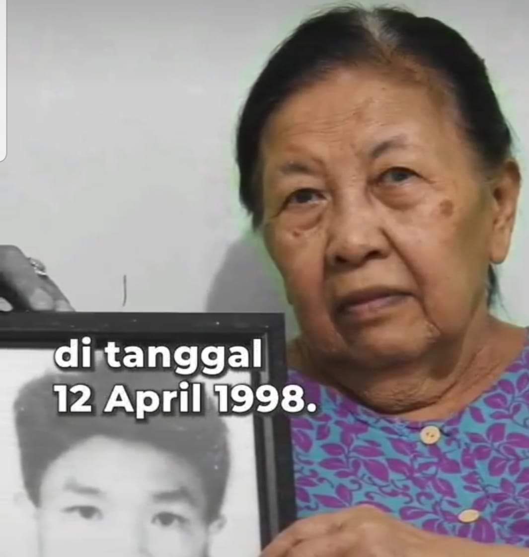 PUISI, HT: PESTA YANG DINGIN DAN ANGKUH